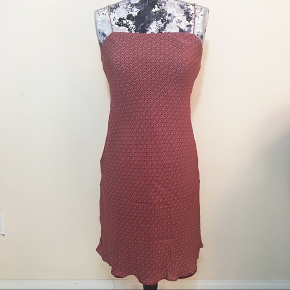 Ann Taylor Dresses & Skirts - 🛍Ann Taylor Red Pattern Spaghetti Silk Dress